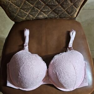 Victoria's Secret Push Up Underwire Pink Floral Lace Bra Lined Padded